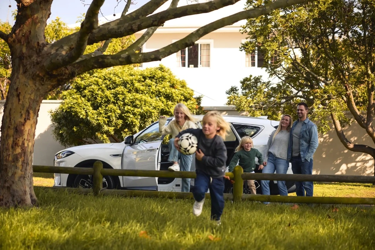 Family loading=